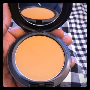 NW43 MAC Studio Fix Powder Foundation, NIB